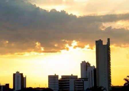 Calor, tempo seco e pancadas isoladas marcam o feriad&atilde;o em MS