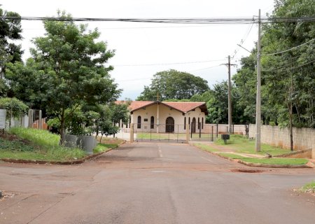 Prefeitura vai acabar com alagamentos em mosteiro e levar recapeamento ao Parque Alvorada