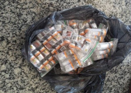 M&eacute;dico &eacute; preso com emagrecedores do Paraguai em caminhonete