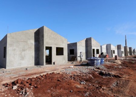 Obras de 198 moradias populares em Dourados chegam a 30% de execução