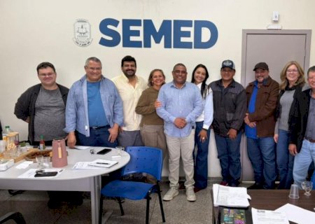 Prefeitura fortalece a gestão democrática na Educação com reuniões periódicas na Reme