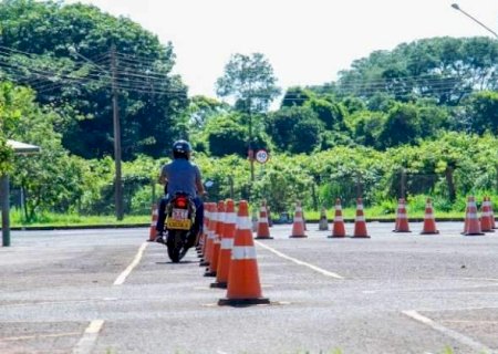 1&ordf; CNH para carro e moto ter&aacute; exame toxicol&oacute;gico obrigat&oacute;rio
