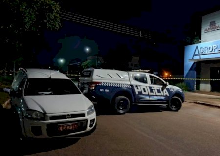 Adolescente executado com 5 tiros em Caarapó estaria pichando muros com frases do PCC e já estava 'decretado' pelo CV