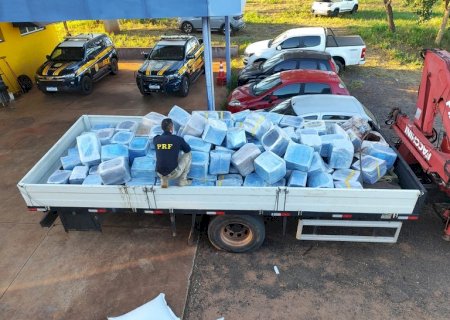 PRF apreende 4,7 toneladas de maconha em Três Lagoas