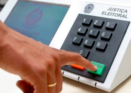Justiça Eleitoral orienta eleitores sobre prazo para solicitar voto em trânsito nas Eleições 2026