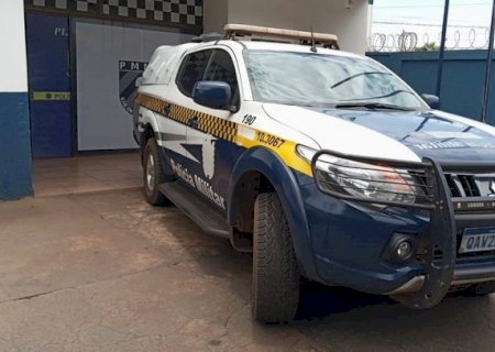 Homem é preso após ameaçar sogra com faca e agredir duas mulheres em Caarapó