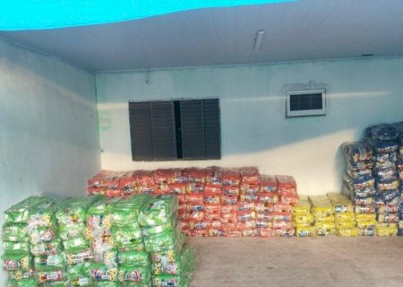 Ex-funcionário é preso suspeito de participar de desvio de R$ 500 mil em alimentos