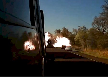 Polícia investiga invasão de pista que causou acidente com 4 mortes