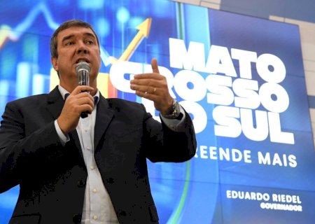 Quaest: Riedel chega a 51%, tem 73% de aprovação e 73% dizem que merece ser reeleito