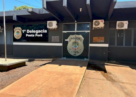 Homem chega bêbado em casa e ameaça matar a própria esposa na fronteira