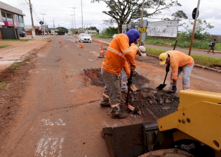 Prefeitura retoma recuperação de ruas e obras em erosão com pausa nas chuvas