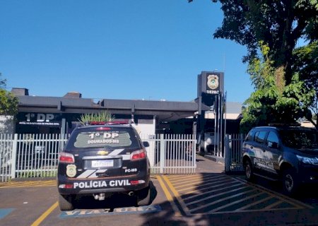Vendedor de Goiânia tem carro furtado durante viagem de trabalho a Dourados